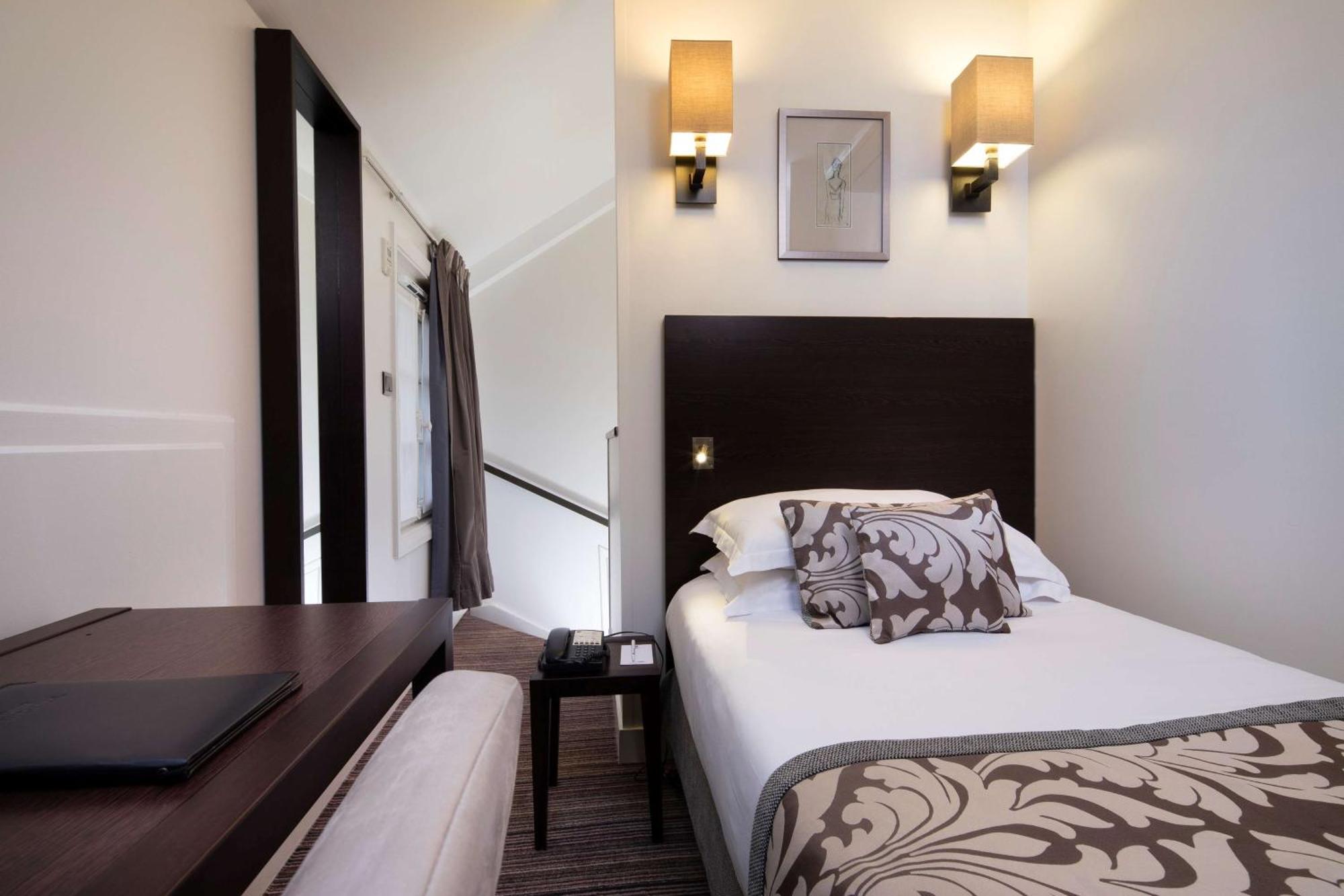 Louvre Opera 3* Paris