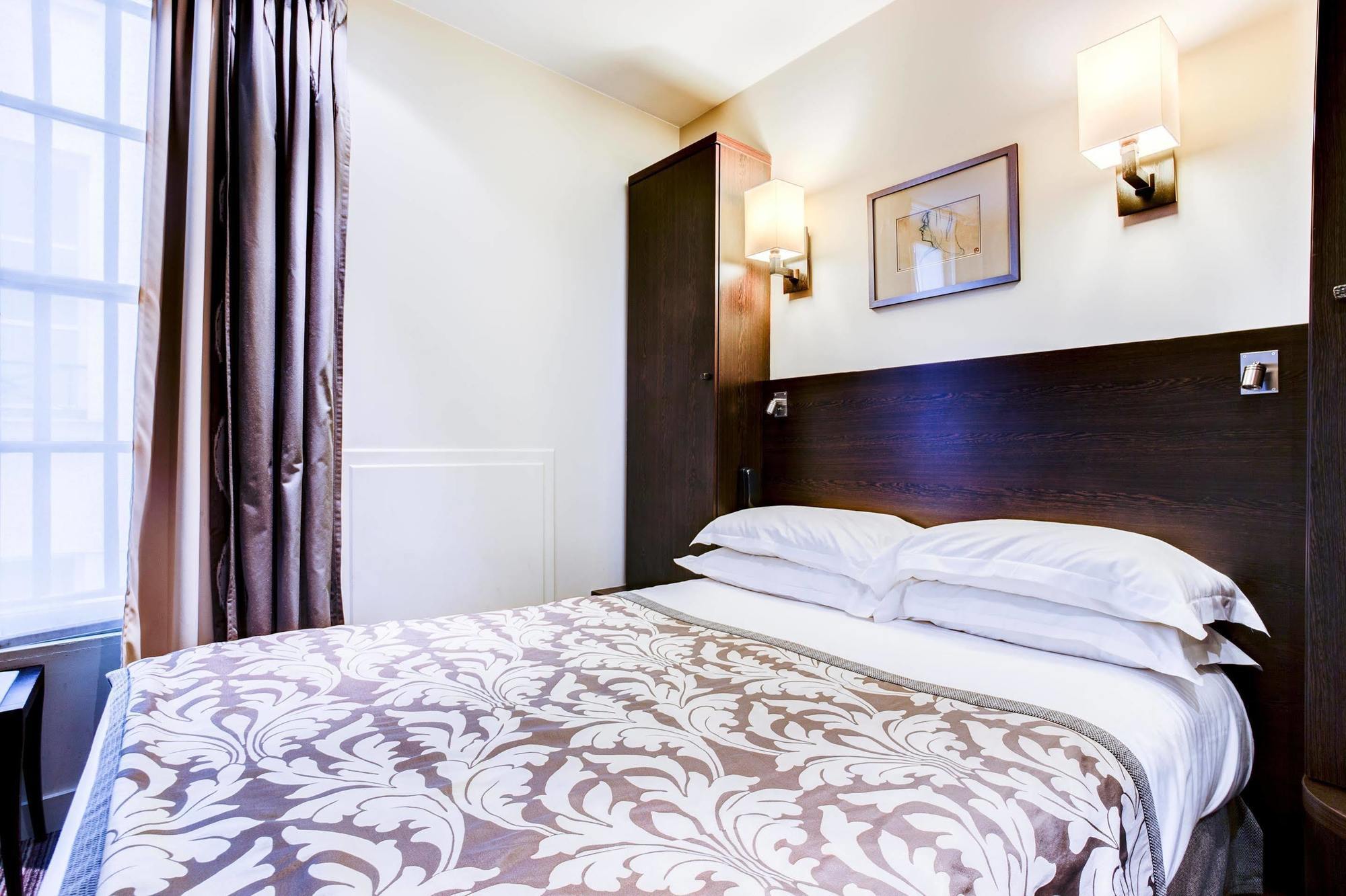 Hotel Louvre Opera 3*