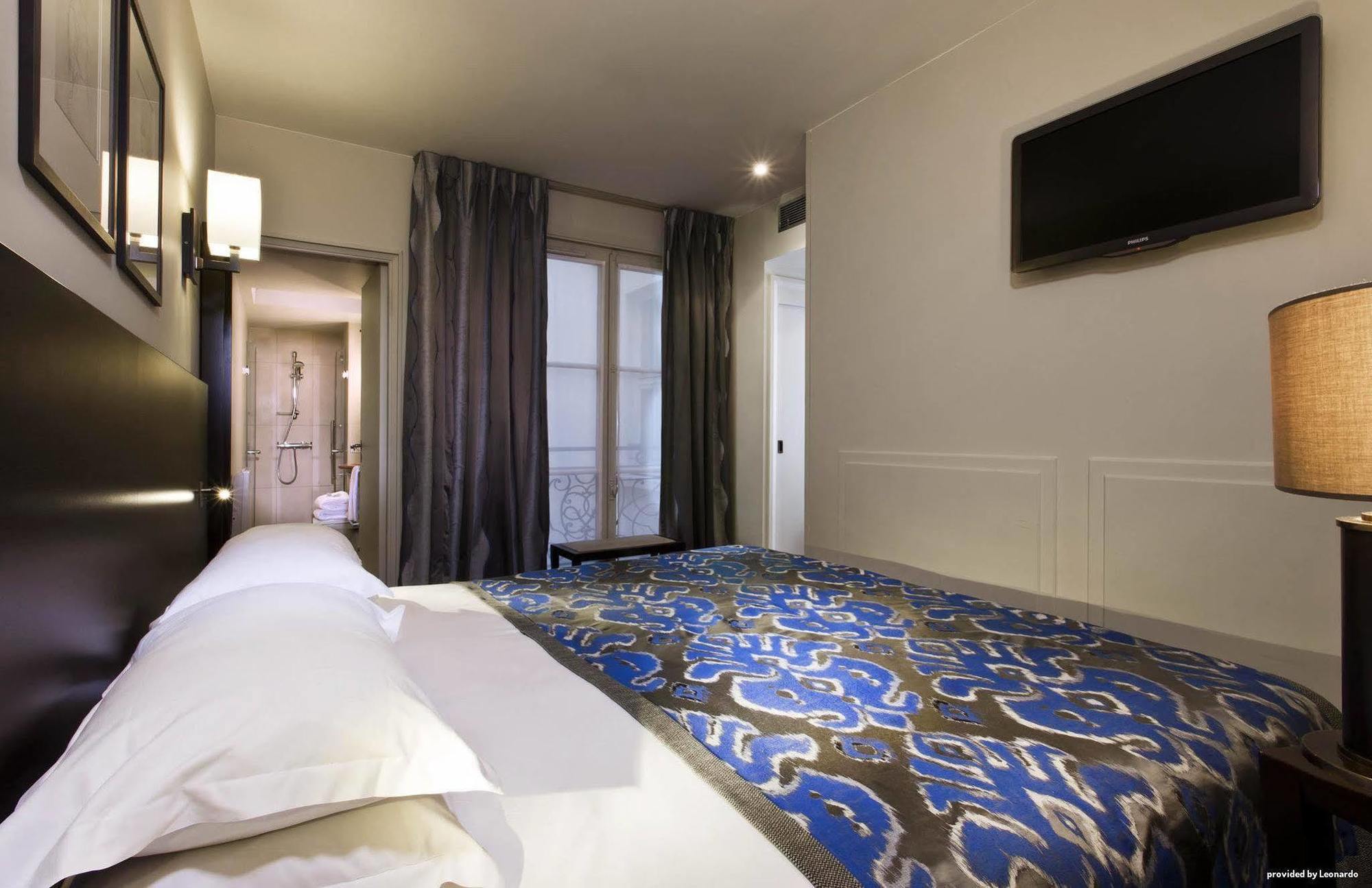 Louvre Opera 3* Paris