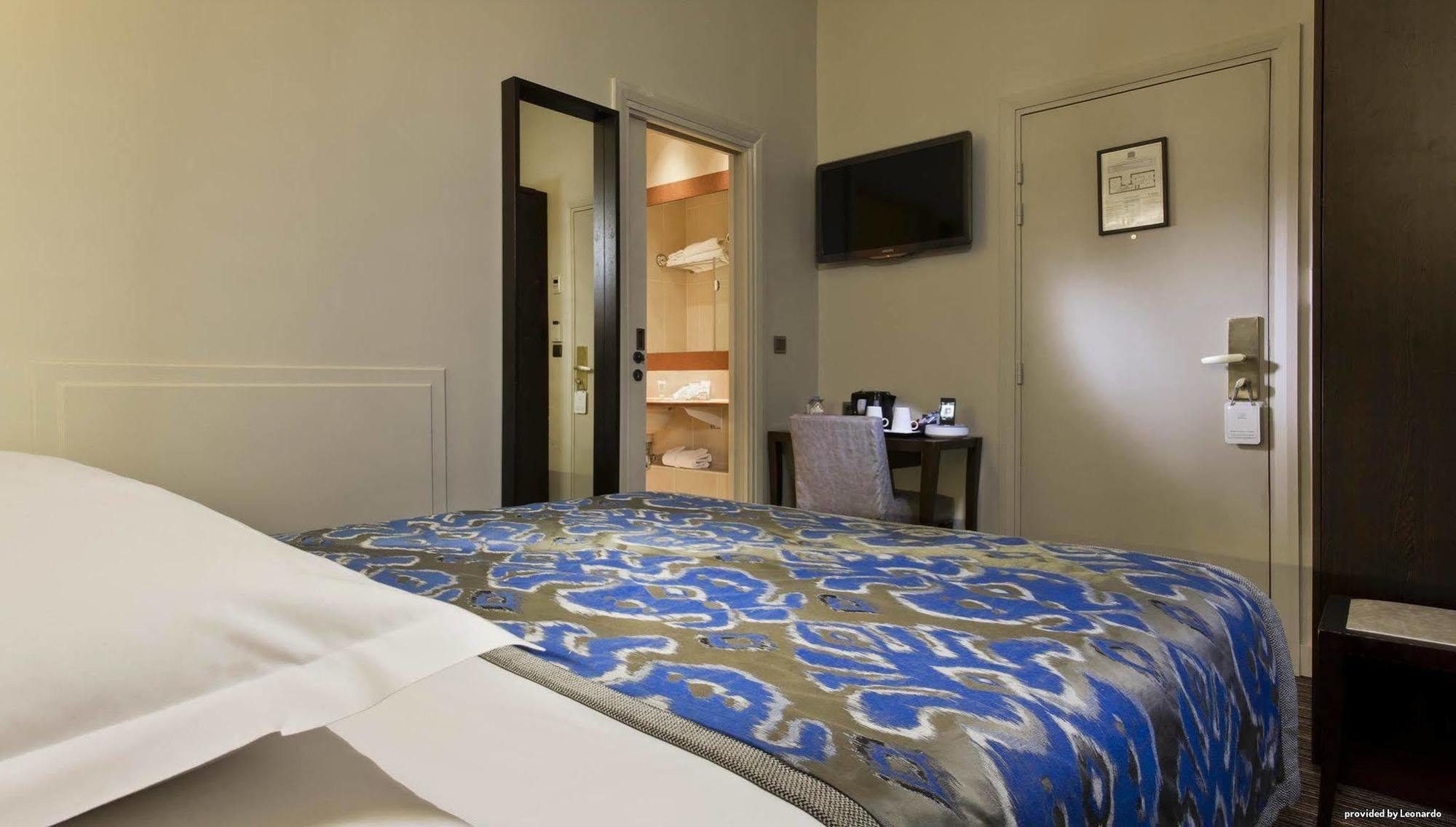 Hotel Louvre Opera Paris